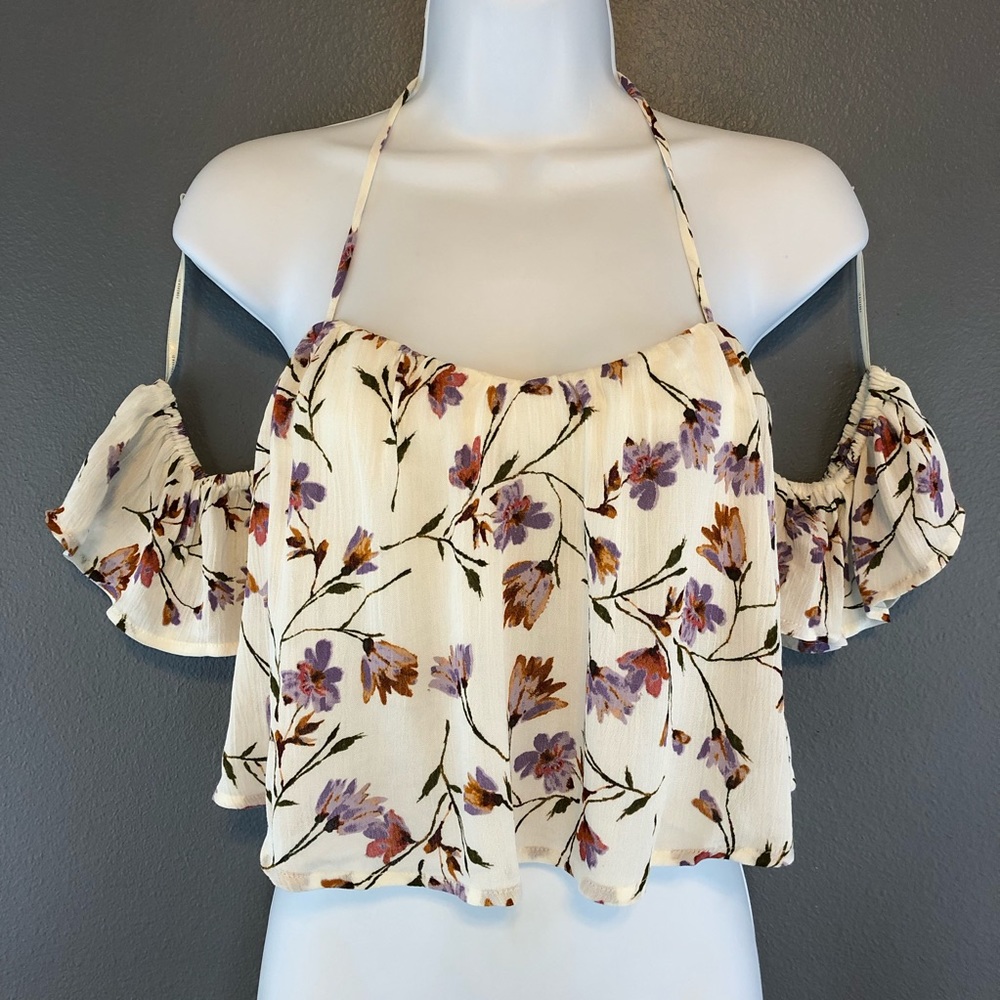 F21 Festival Off Shoulder Cropped Halter Top